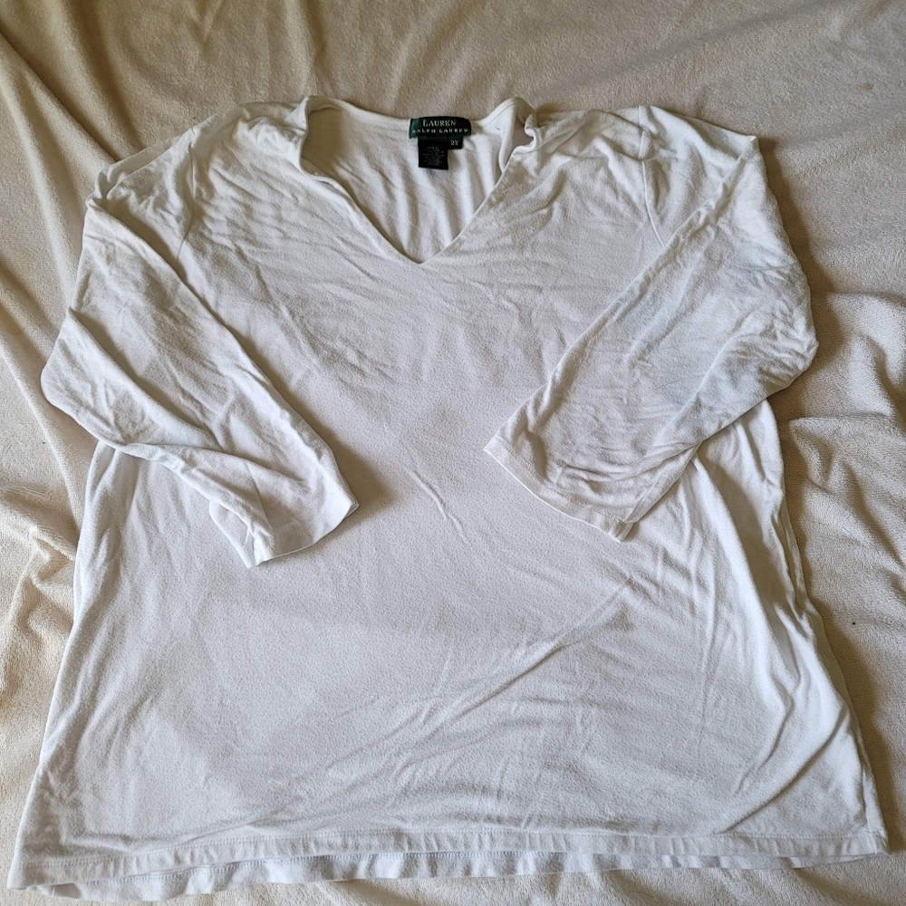 Lauren Ralph Lauren Women's 2X Cream Long Sleeve V-Neck 94%‎ Rayon Top